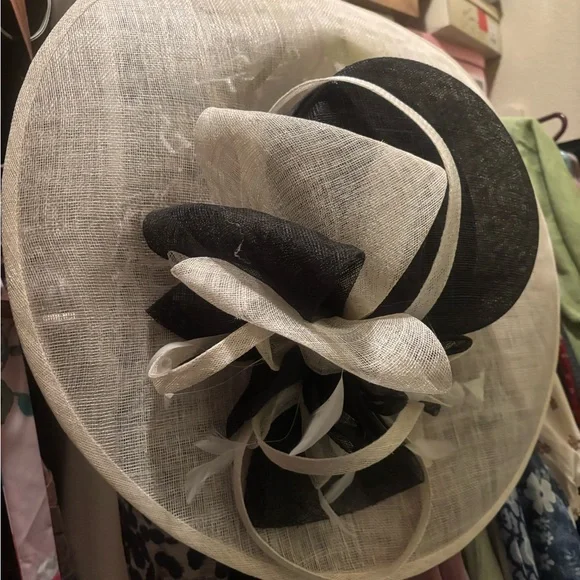 Kate Landry Elegant Gray and Black Women\'s Hat Women main image 4